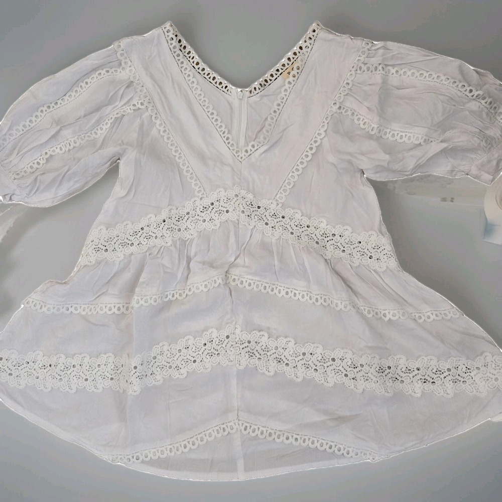 POL Bluewaters V-Neck Tiered Mini Dress Embroidery In White Small Beqch Boho